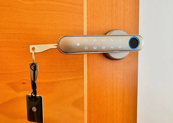 Exclusive - Smart Tv De 75