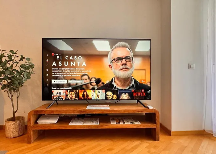 Apartment Exclusive - Smart Tv De 75